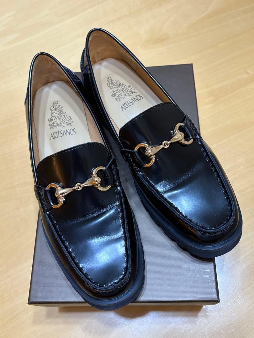 【IiI】ARTESANOS 黒 レザー ローファー サイズ39