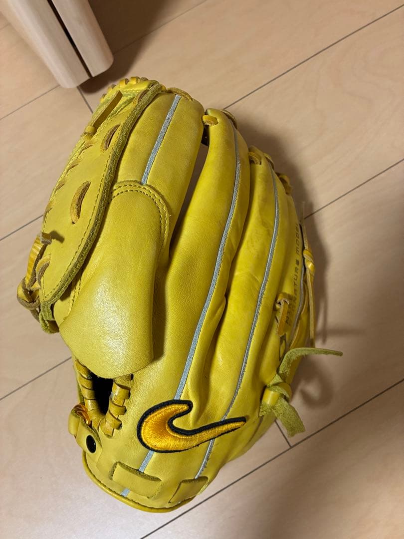 【ダルビッシュモデル】NIKE軟式用グローブ　左用