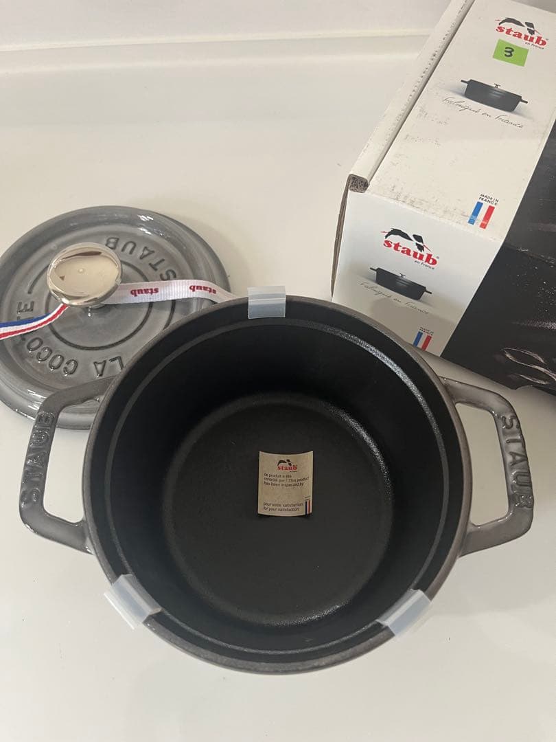 B*■様 ストウブStaubココット ラウンドグレー 14cmホーロー 鍋
