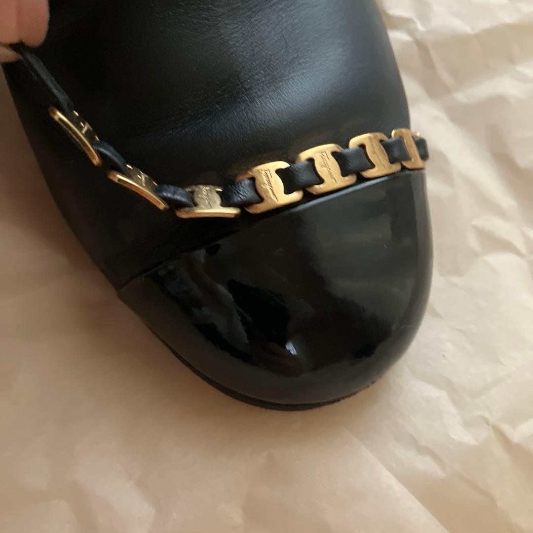 フェラガモ ヴァラチェーン　ショートブーツ　6D