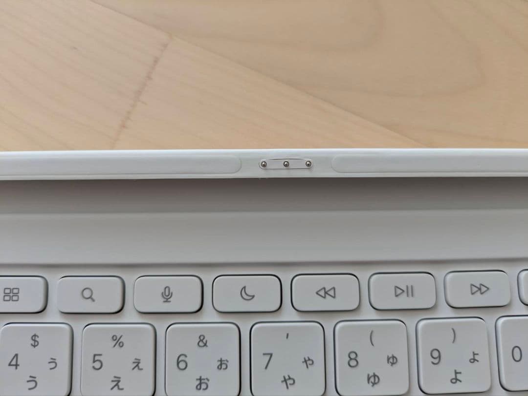 美品　iPad 第10・11世代 Magic Keyboard Folio 純正