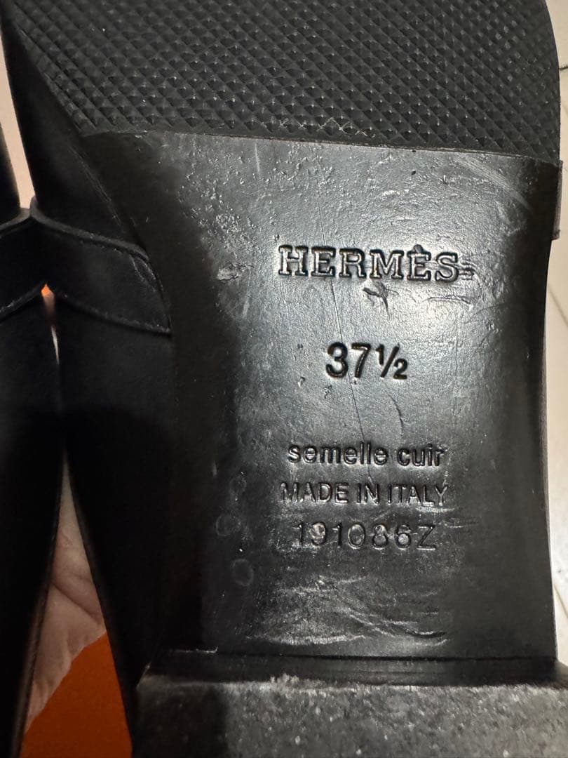 HERMES ブラック レザー ミュール 37.5