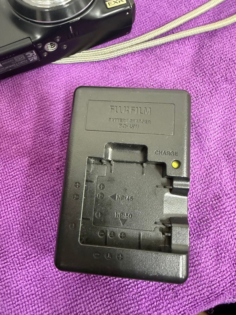 Fujifilm FinePix F300EXR デジタルカメラ