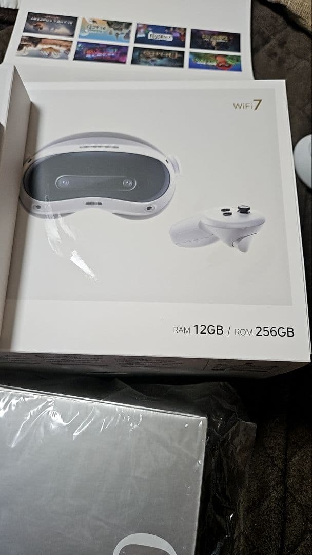 Pico4Ultra とPico Motion Trackerとケーブル