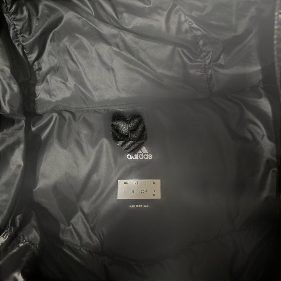 adidas 軽量ダウンベンチコートロング