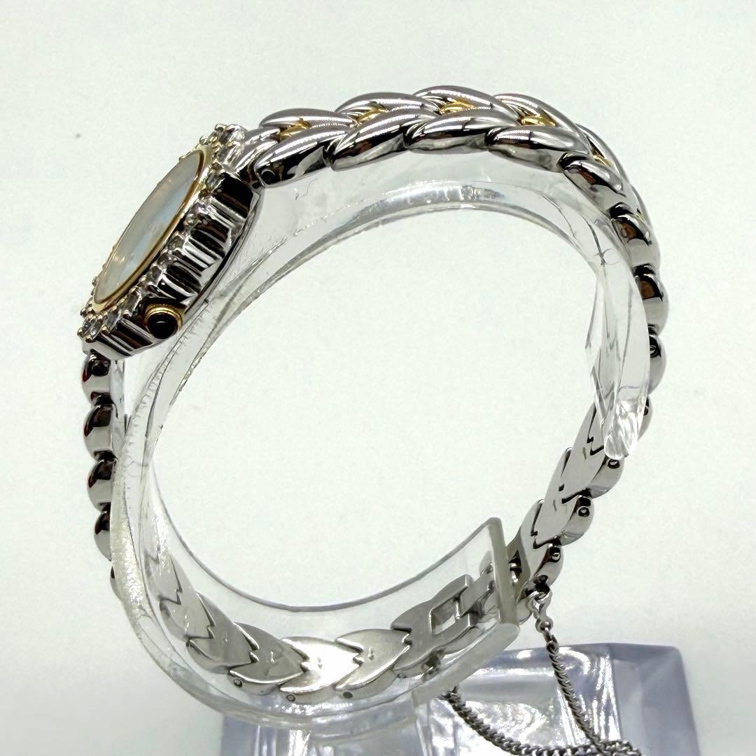 稼働品★ロベルタ ディ カメリーノ★Roberta di Camerino腕時計