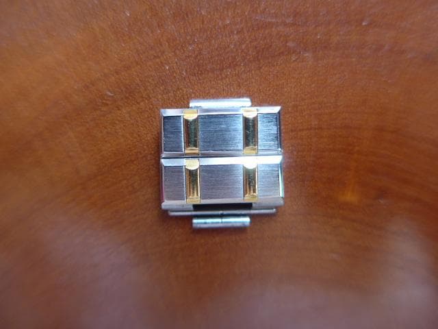 【 コルム・アドミラルズカップ レディース用 ベルトコマ ２個 】