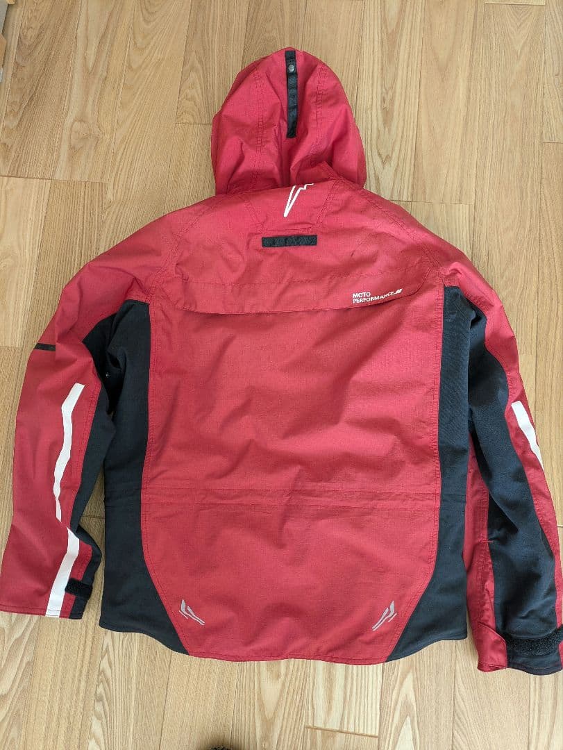 クシタニ　ウィンターアメニタジャケット K-2805 赤黒　Lサイズ