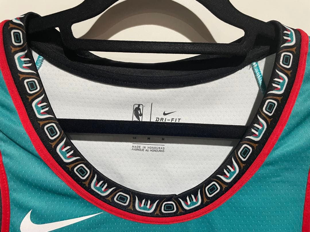 【希少・復刻限定・新品・未着用】メンフィスグリズリーズ 復刻バンクーバー JJJ