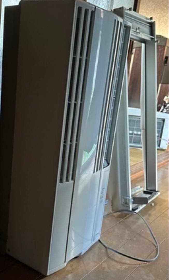 2022年製 コロナ ウインドエアコン CW-1622R（窓用・冷房専用）