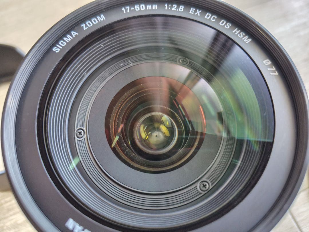 シグマ SIGMA 17-50mm F2.8 EX DC OS HSM