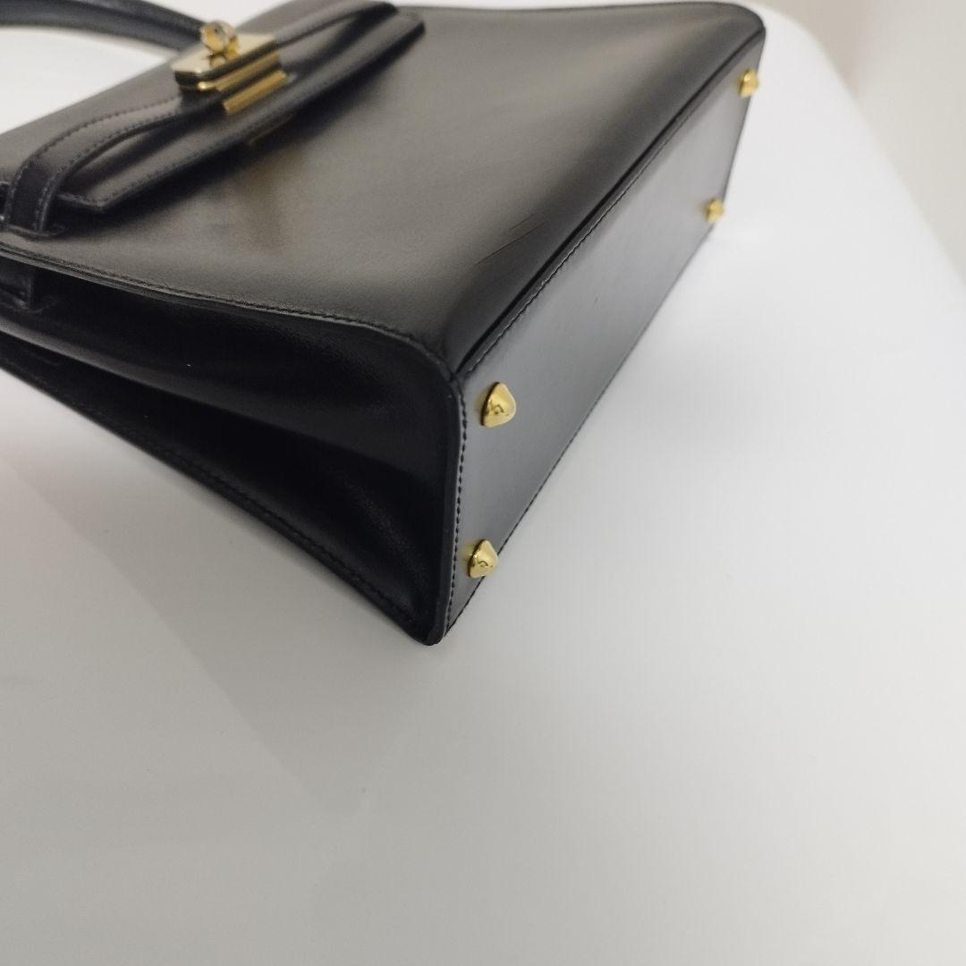 美品☆　バリー 2way　ハンドバッグ　ショルダーバッグ　ターンロック　ベルト