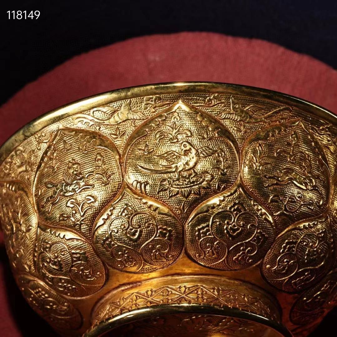 中国古美術・珍品古蔵・純銅制・高浮彫刻花鎏金碗・箱付・茶道具・置物・食器・文房具