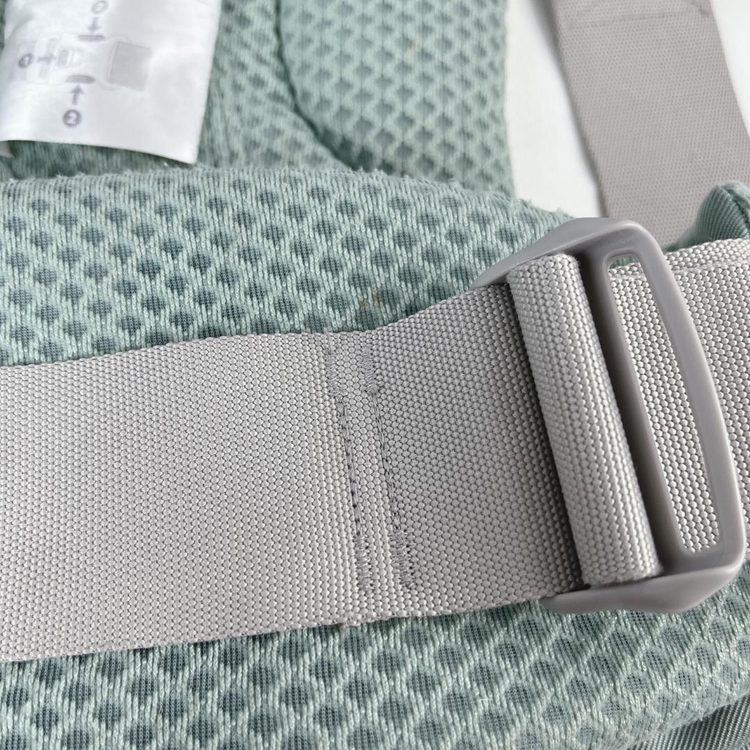 希少☘️　廃盤カラ―　エルゴベビー　オムニブリーズ　ミントグリーン