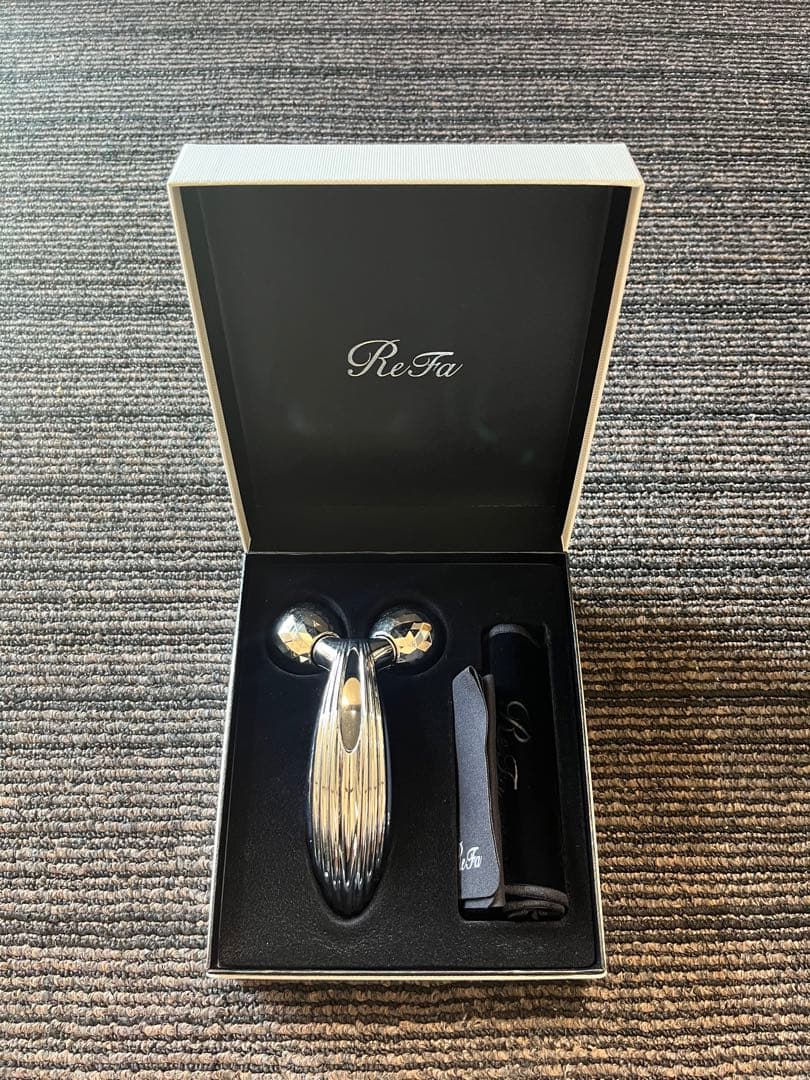 【ほぼ新品】ReFa CARAT RAY リファカラット