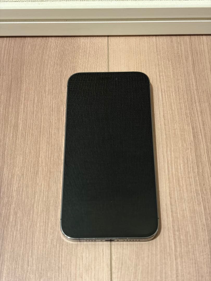 iPhone 14 Pro Max 256G バッテリー最大容量77%