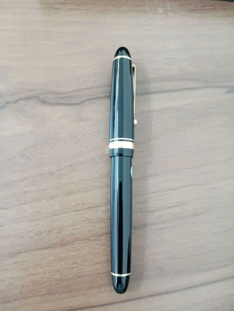 PILOT 万年筆 CUSTOM 742 黒 14K インク付き