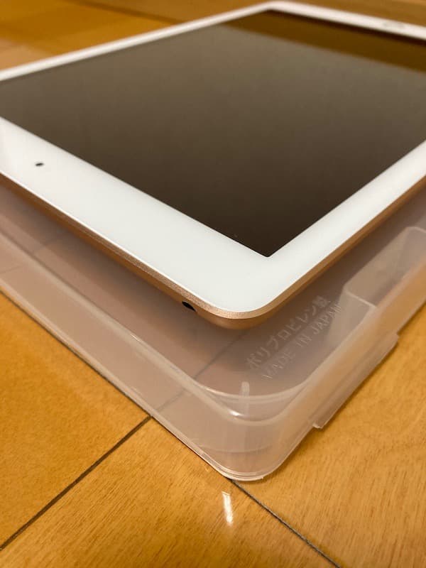 Apple iPad 第6世代 32GB wifiモデル ゴールド