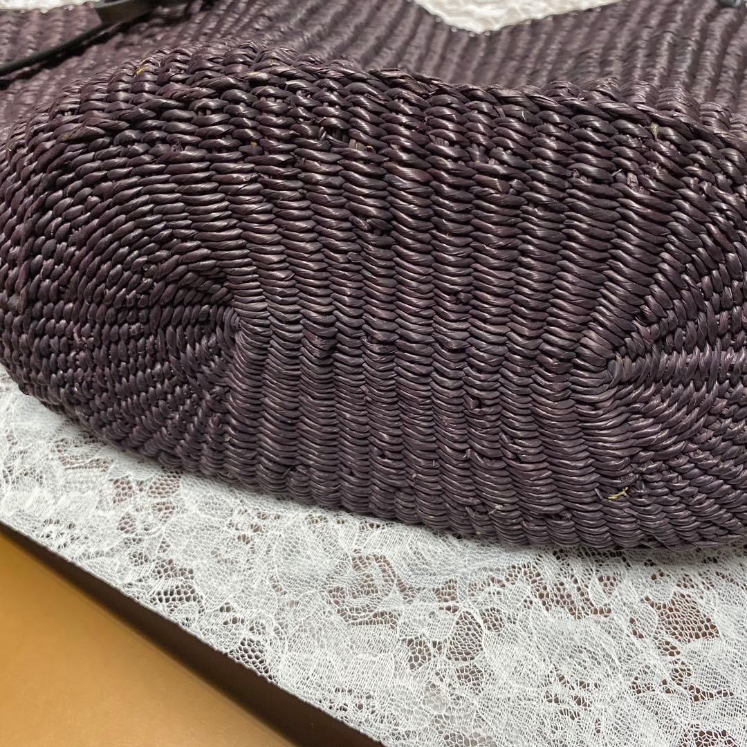 ロエベシェル編み込みデザインかごバッグ