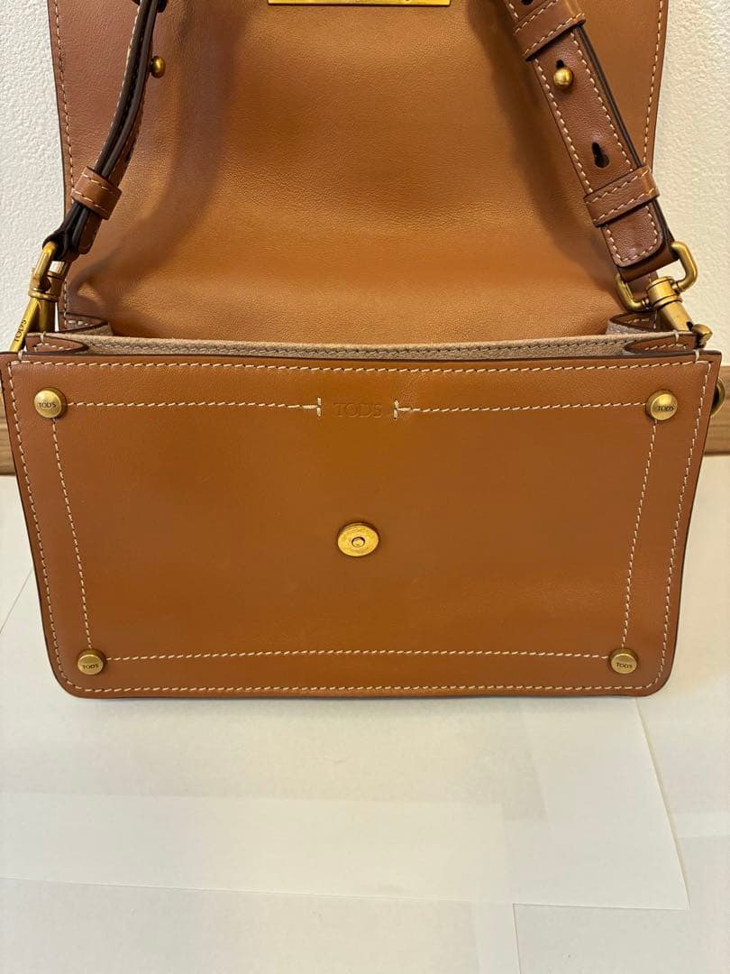 トッズ TOD'S T タイムレス ショルダーバッグ ミニ レザー ブラウン
