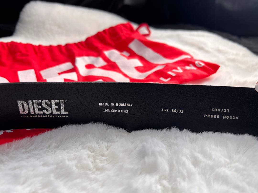 DIESEL ブラックベルト シルバーバックル サイズ　80