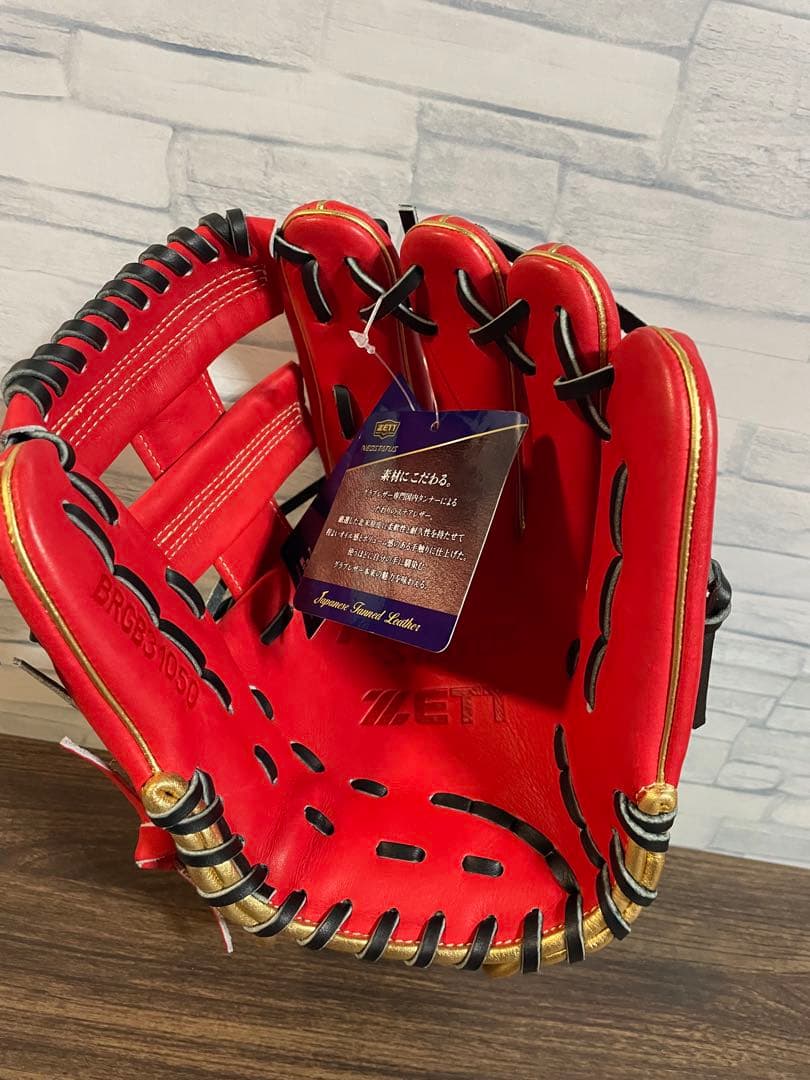 ゼット　軟式グローブ　ネオステイタス　大人サイズ　新品　展示品　未使用品　レッド