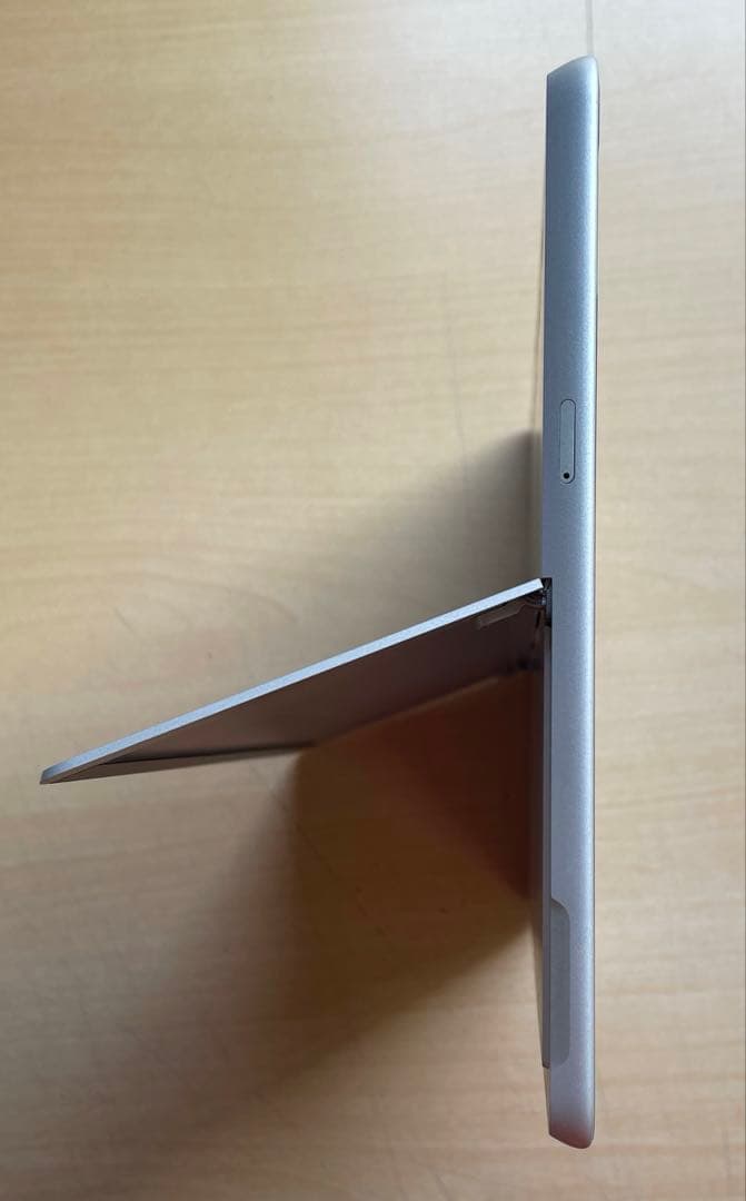 Microsoft Surface Go 128GB Model1825 超美品