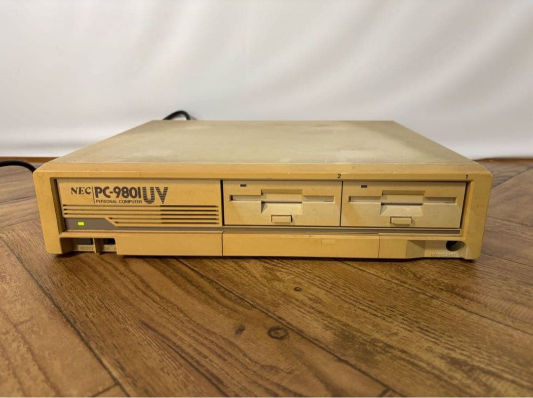 通電OK NEC パーソナルコンピュータ PC-9801UV キーボード付き