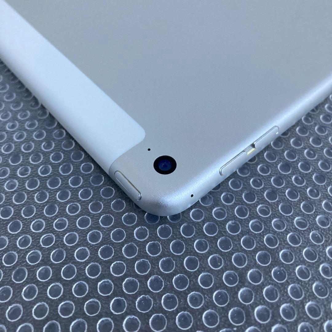 3991【早い者勝ち】極美品新品級☆iPad mini4 32GB SIMフリー