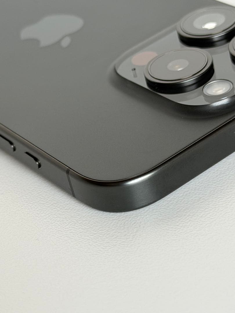 極美品iPhone15Pro 512GB ブラックSIMフリー,カメラカバー