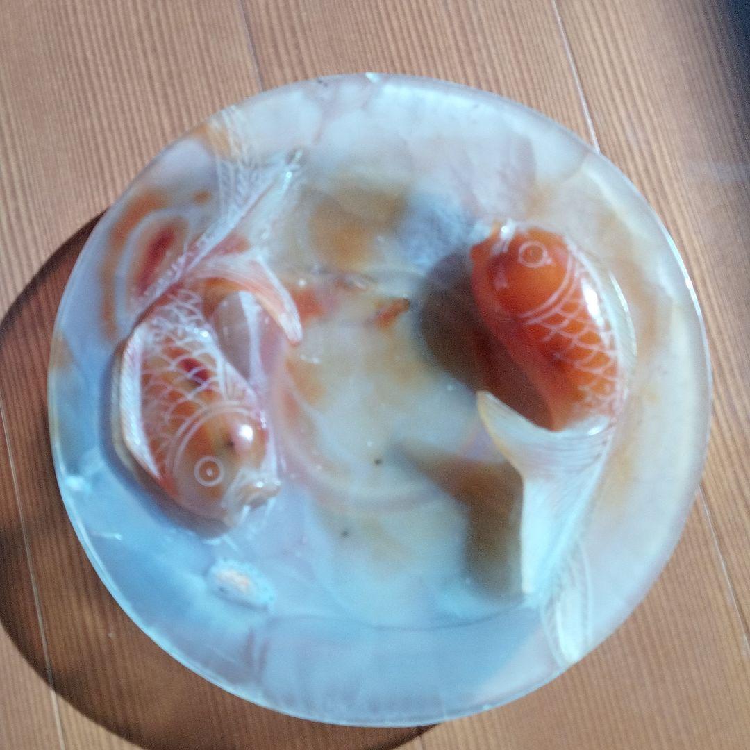 メノウの金魚の置物