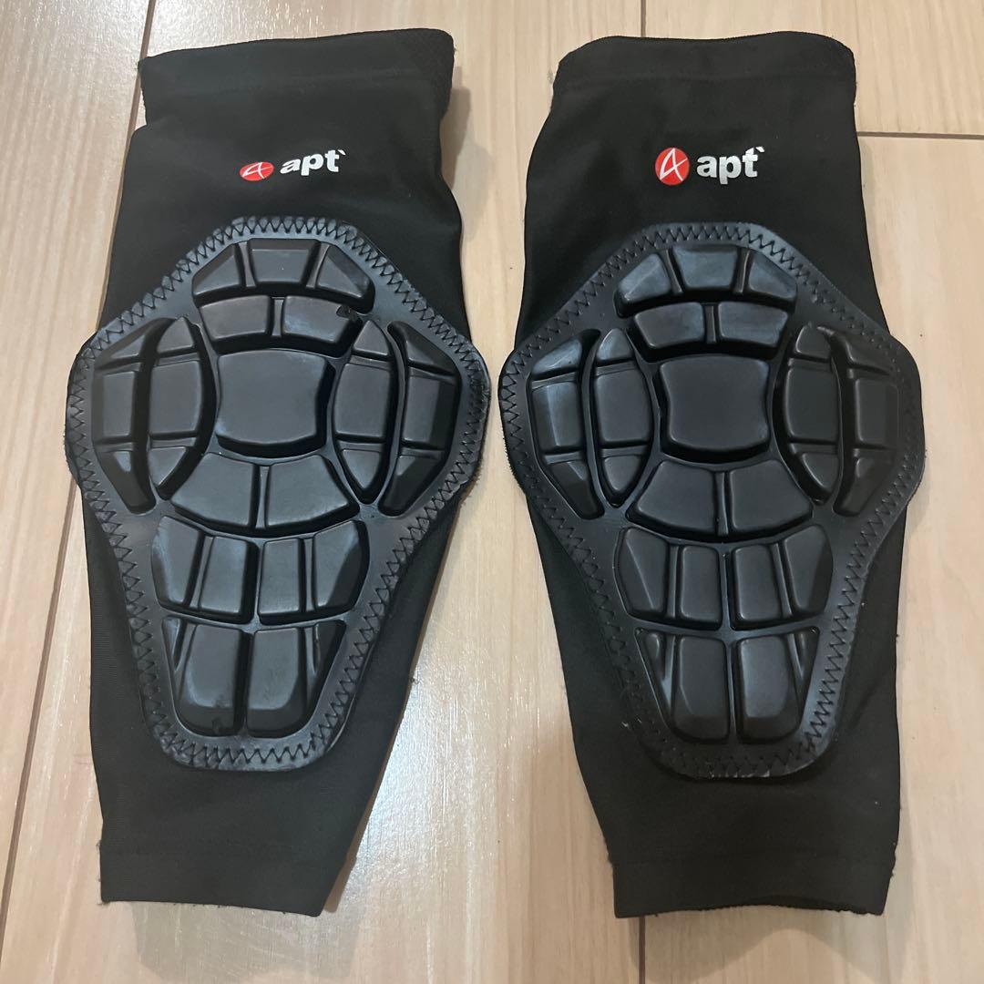 ランバイクプロテクター　G-Form PRO-X2 肘膝一式セット