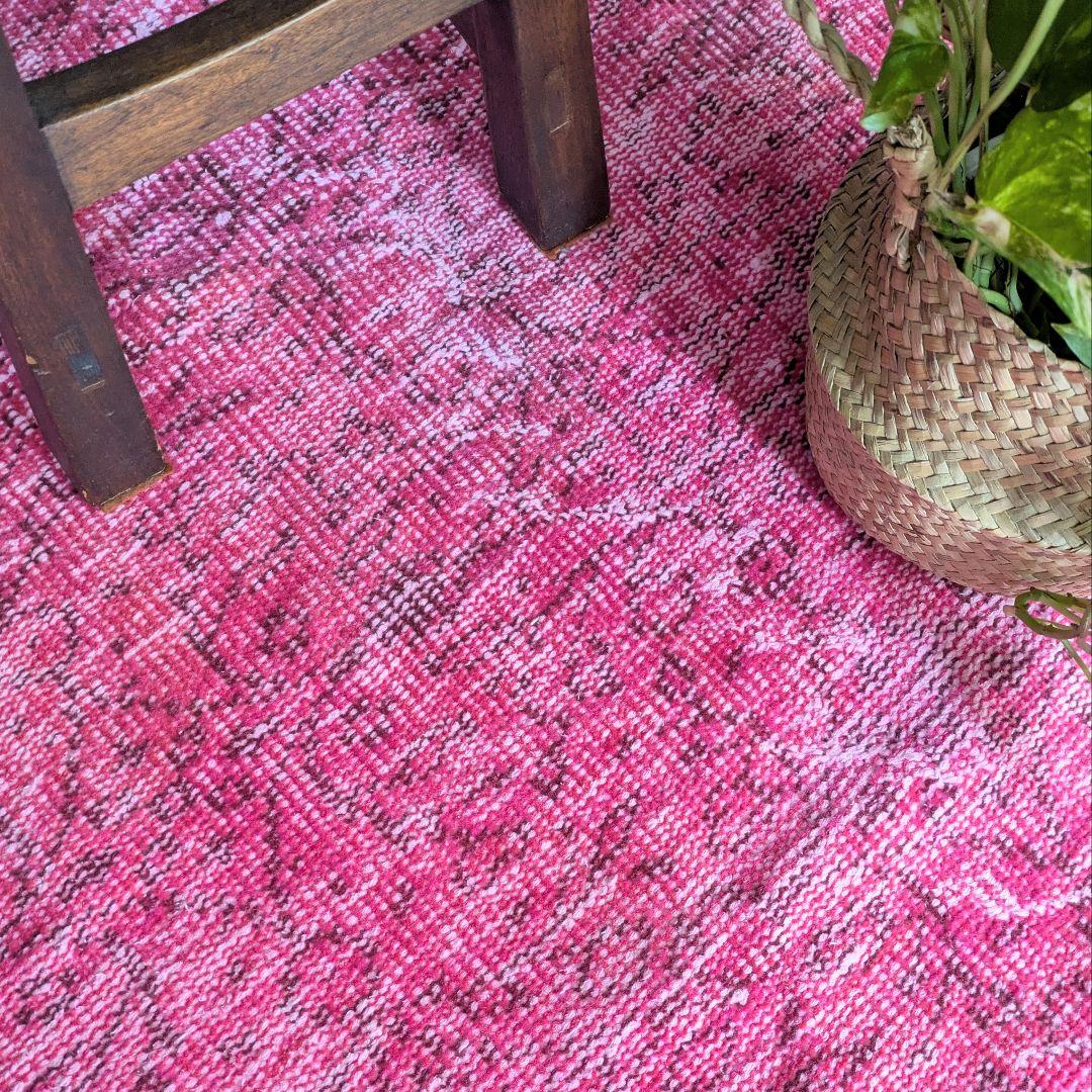 116×184 オーバーダイピンク　トルコヴィンテージラグ