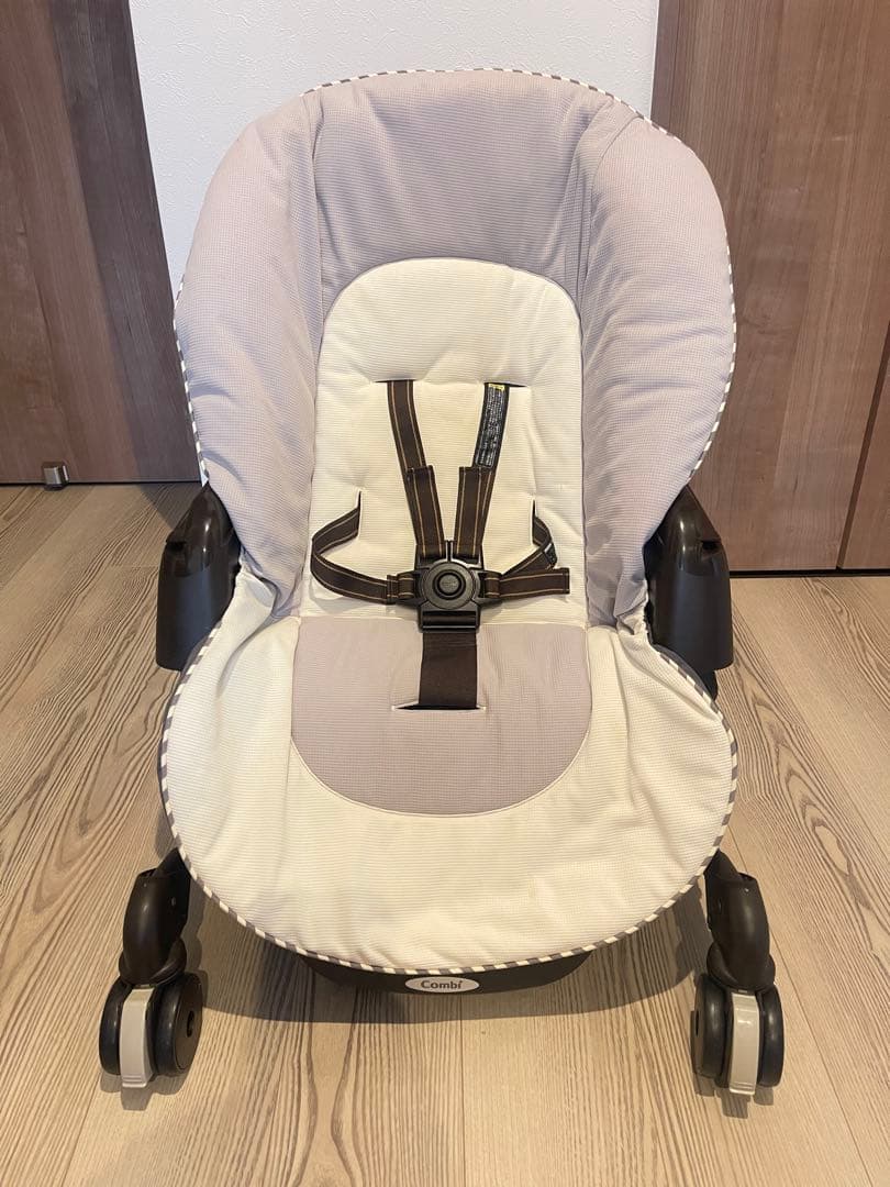 コンビ　ネムリラ　手動　ハイローチェア　スウィングベッド&チェア