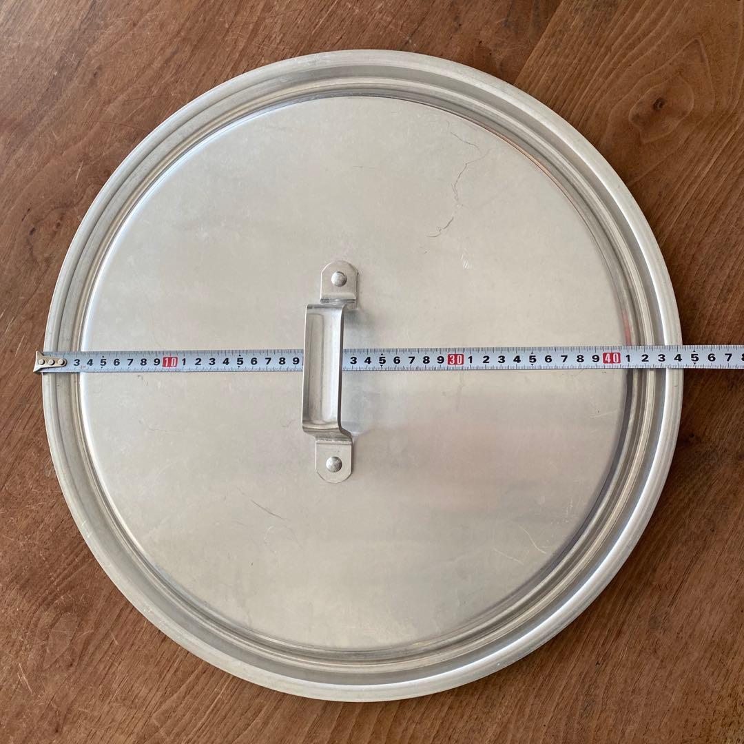 de BUYER向い手付き鉄フライパン45cm & 遠藤商事アルミ蓋42cm用