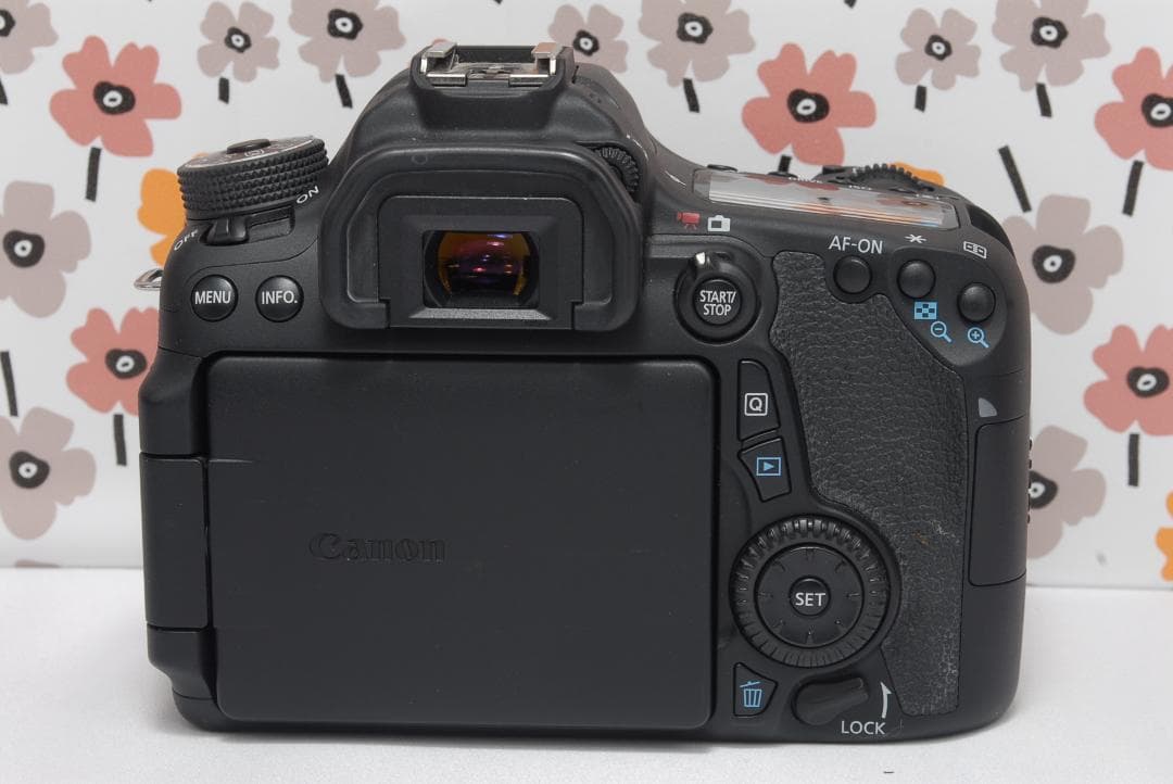 ❤Canon EOS 70D❤S数976回❤Wi-Fi接続❤手振れ補正レンズ❤