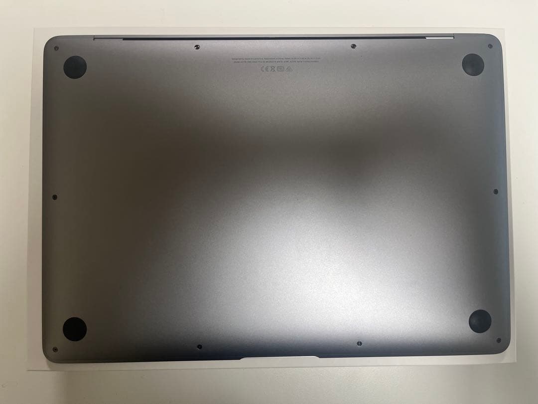 Intel MacBook Air 2020 13inch 8GBメモリ