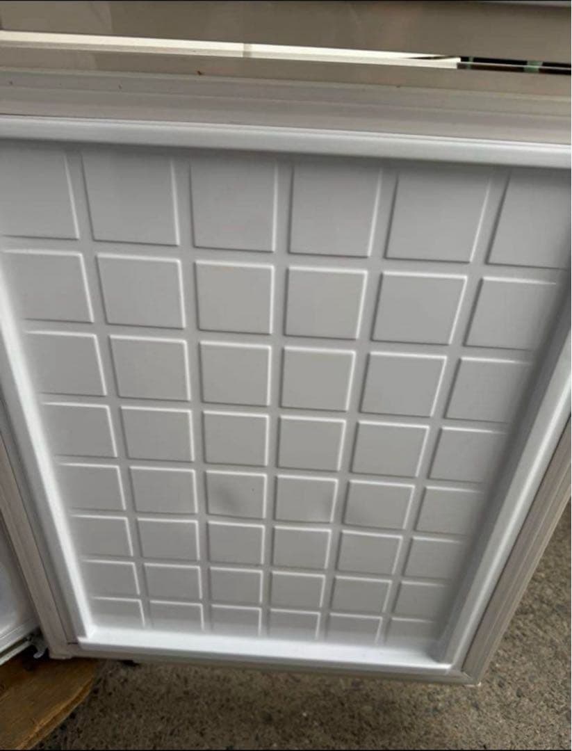 2016年式 271L SHARP 冷蔵庫 SJ-PD27A-C