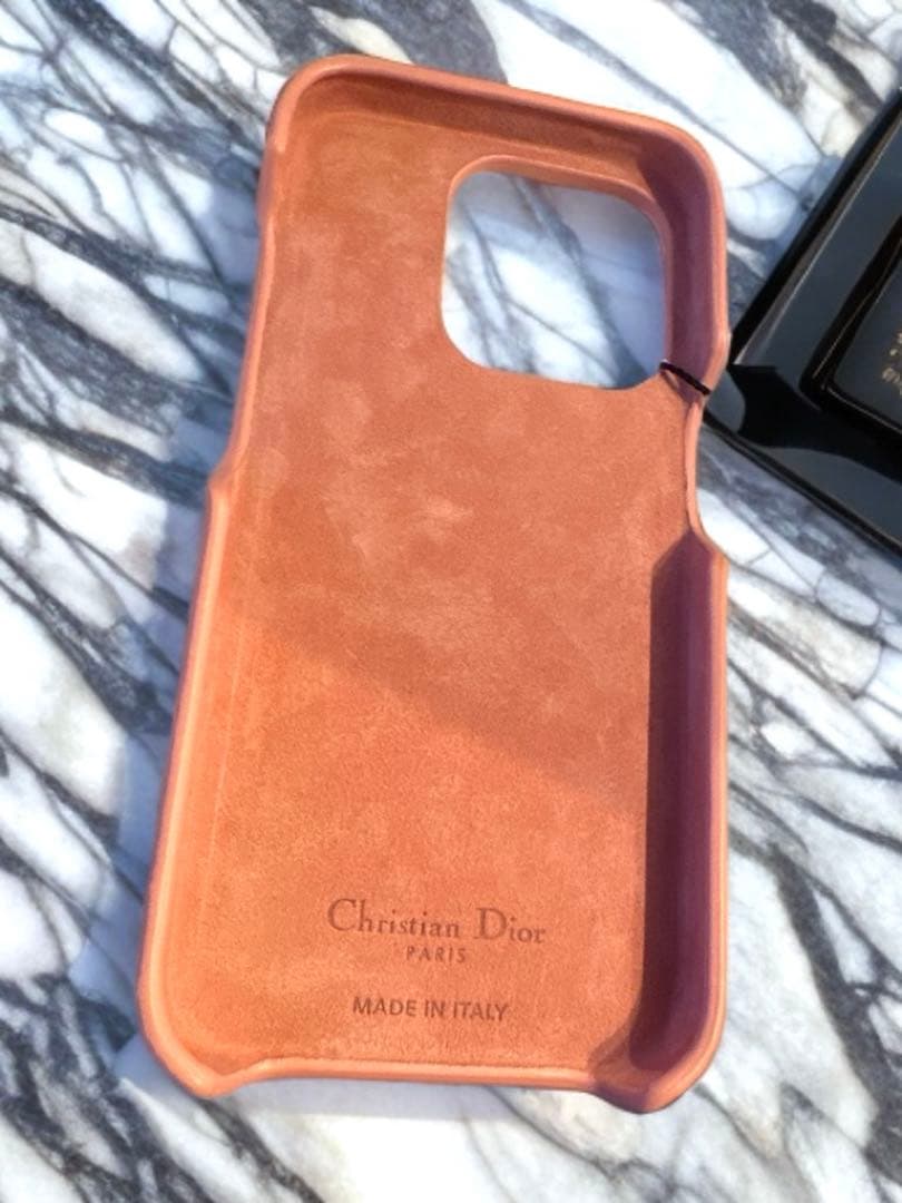 日本限定カラーiPhone15proケースディオール正規品