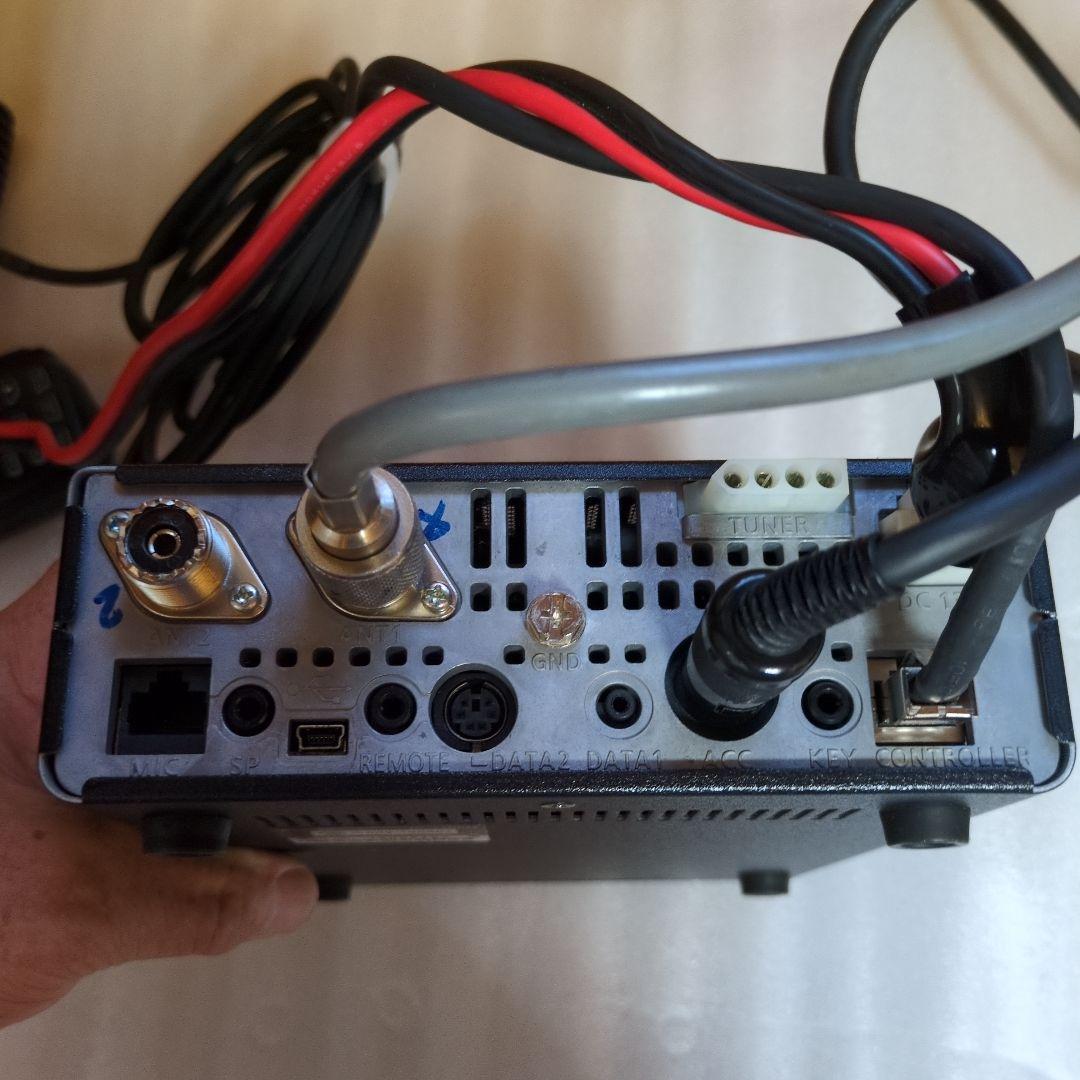 IC−7100M .AT-180 .マイク延長ケーブル .取扱説書. CD.