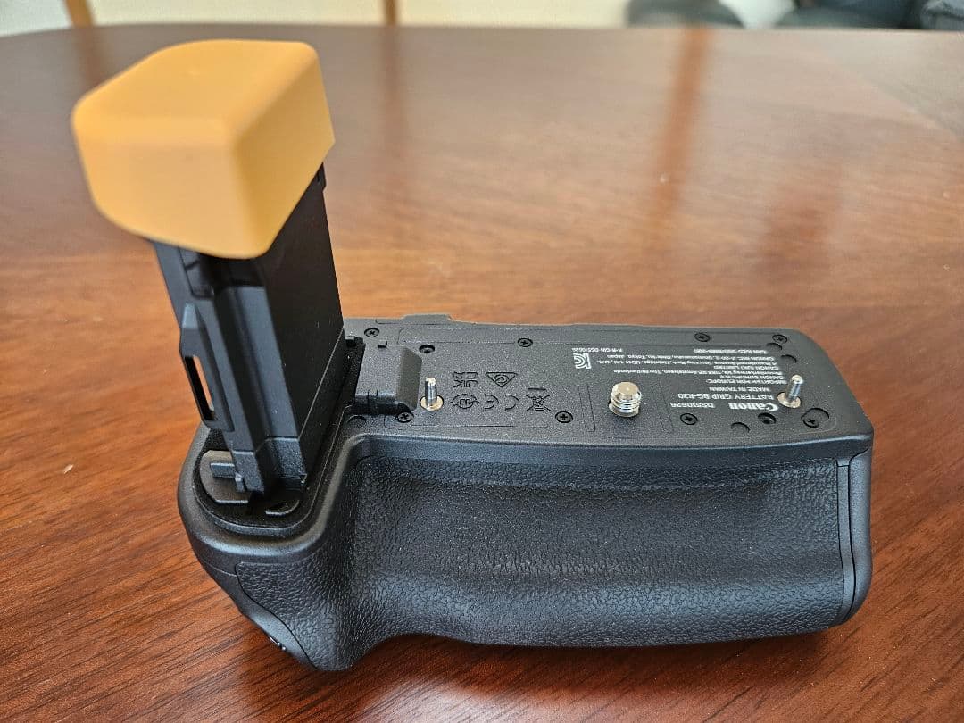 Canon BG-R20 縦位置グリップ(美品)+バッテリー LP-E6Pセット