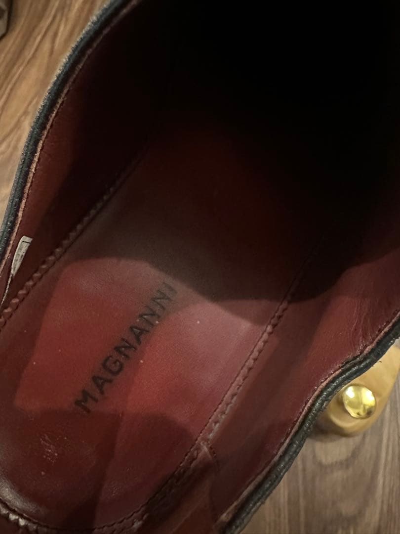 MAGNANNI スペイン製　レーザー刻印ホールカット