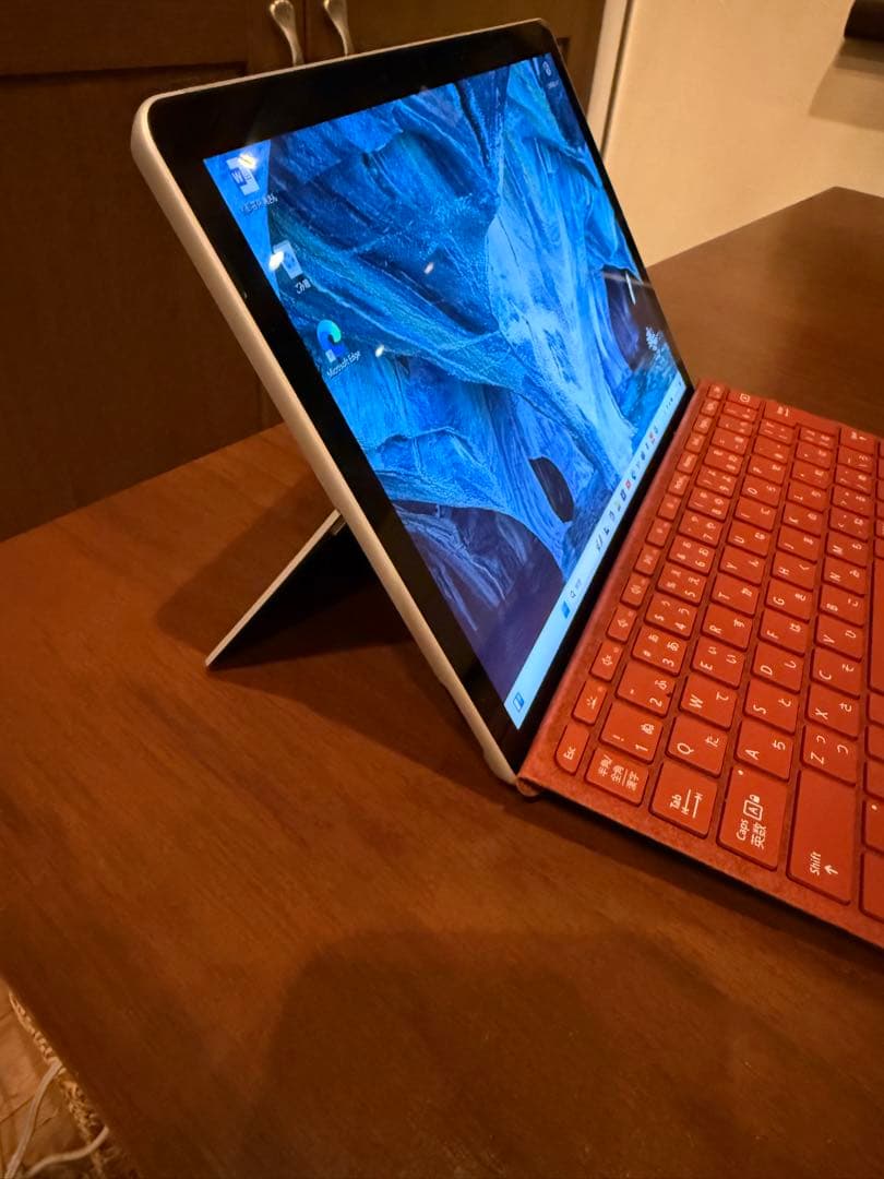 Microsoft Surface Pro レッドキーボード付き