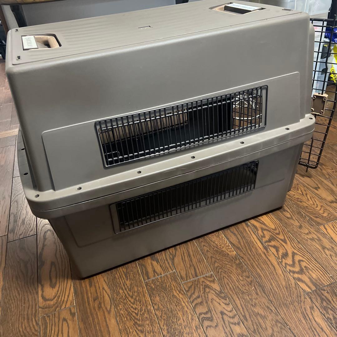 大型犬用プラスチック犬ケージ グレー