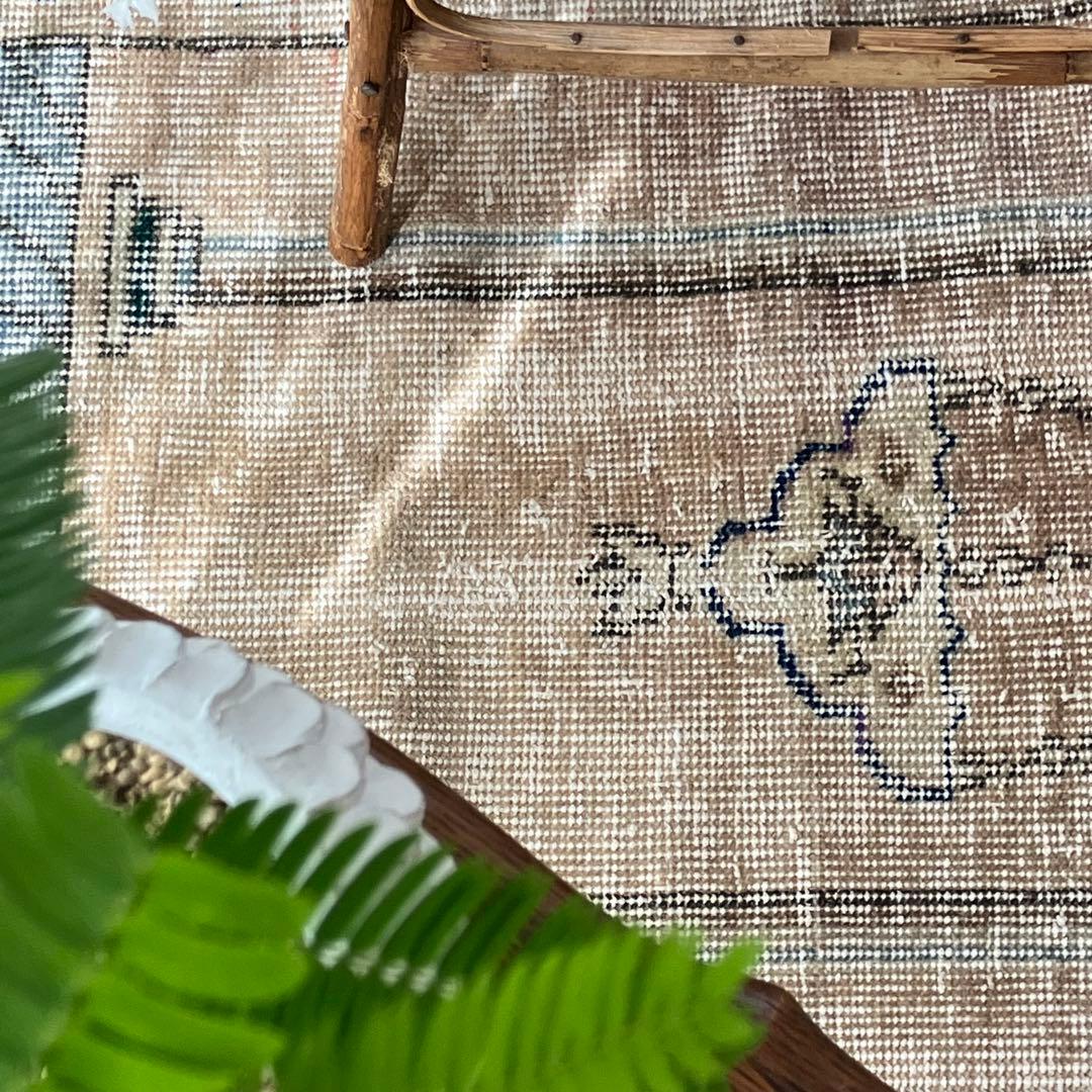 アート✳︎塔✳︎シャンデリア　キャラメルベージュ　ブルー　トルコヴィンテージラグ