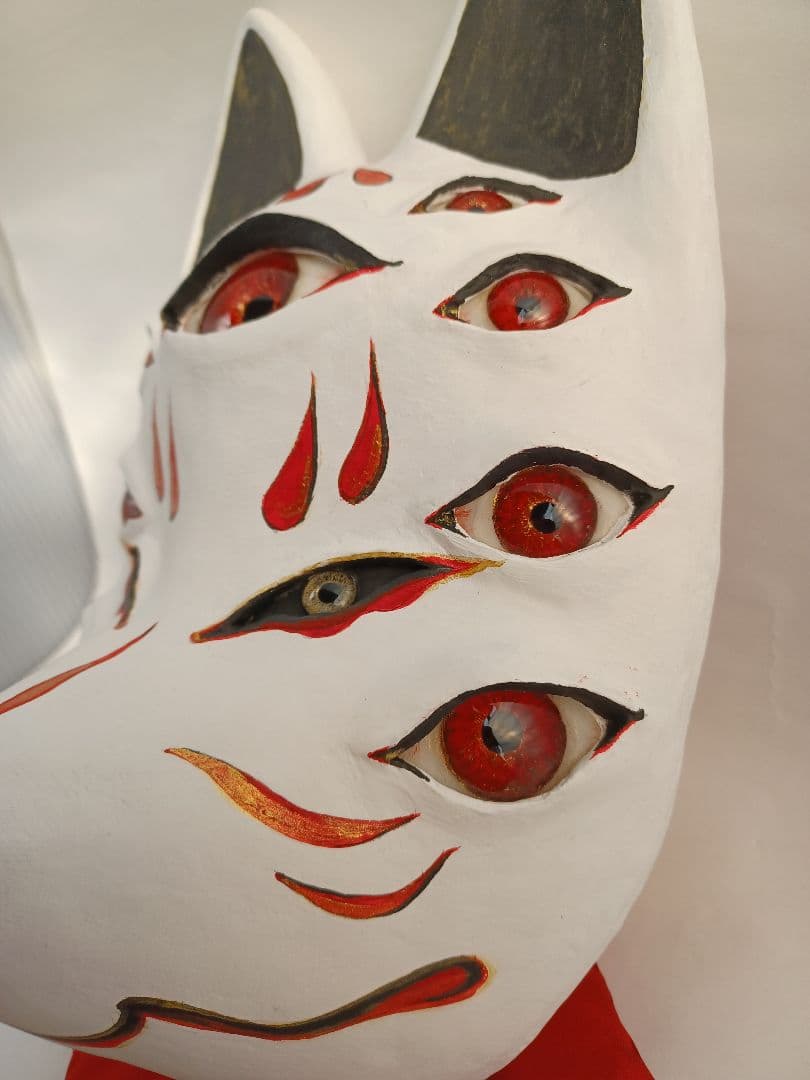 赤目と狐面