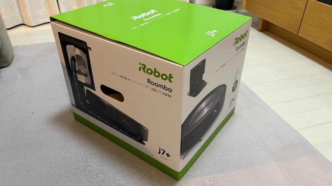 iRobot Roomba j7+ 本体、箱付き、予備ブラシ付
