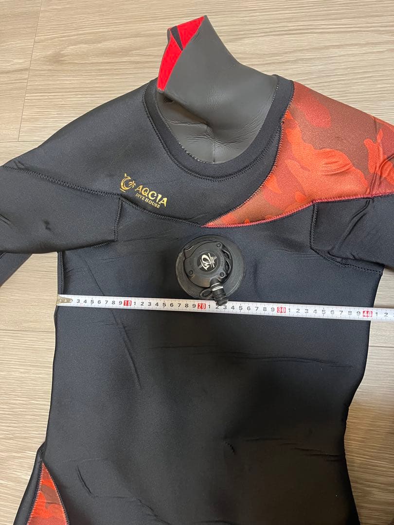 【Hato】ドライスーツ３点セット ワールドダイブ