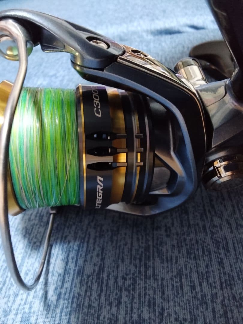 超美品シマノリールULTEGRA c3000