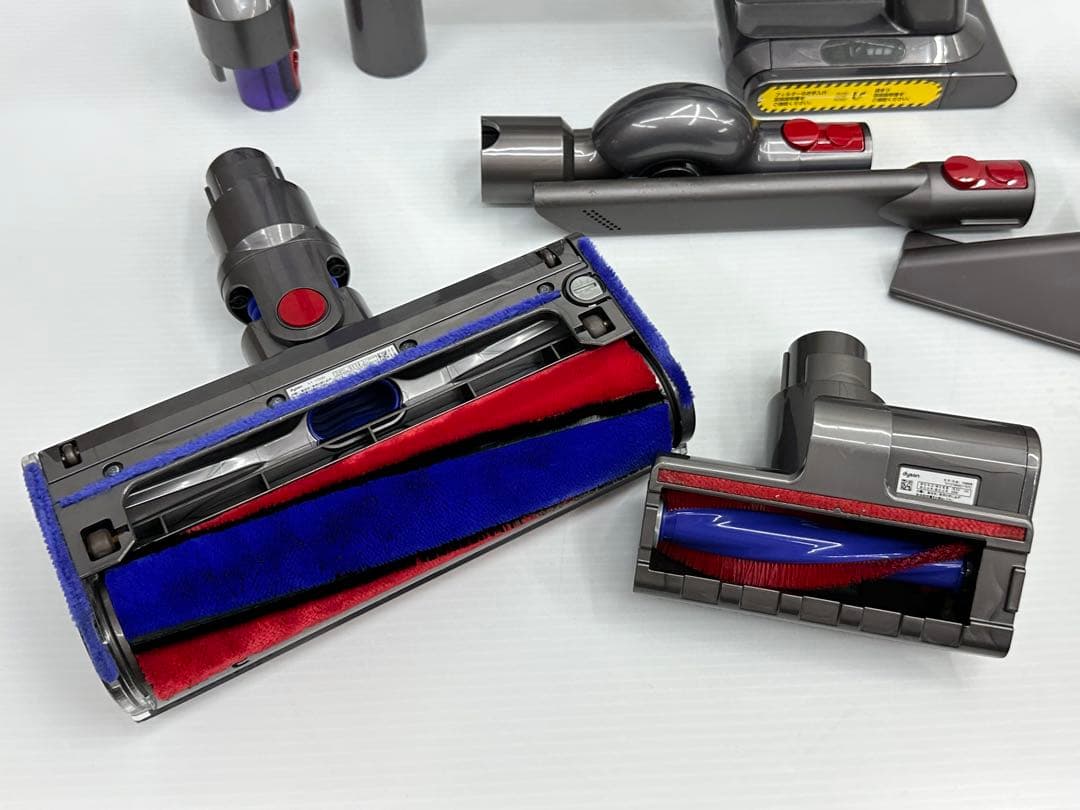 58分　純正バッテリー付き　ダイソン　Dyson 掃除機　動作保証品　　SV12